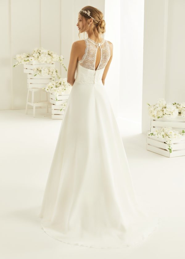 Bianco Evento bridal dress NALA (3).jpg