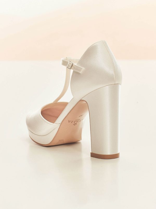 coco-avalia-bridal-shoes-4_1.jpg