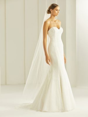 Bianco-Evento-bridal-veil-S299-(1).jpg