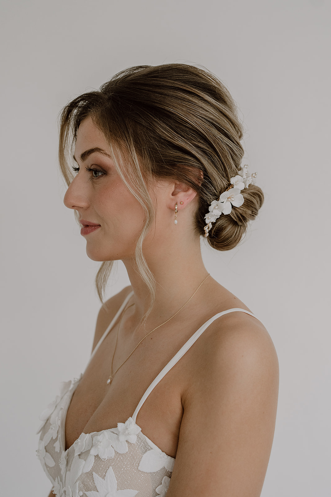 Haarkamm Coco_ Creolen Amelie_ Ohrstecker Kaya_ Halskette Amelie.jpg