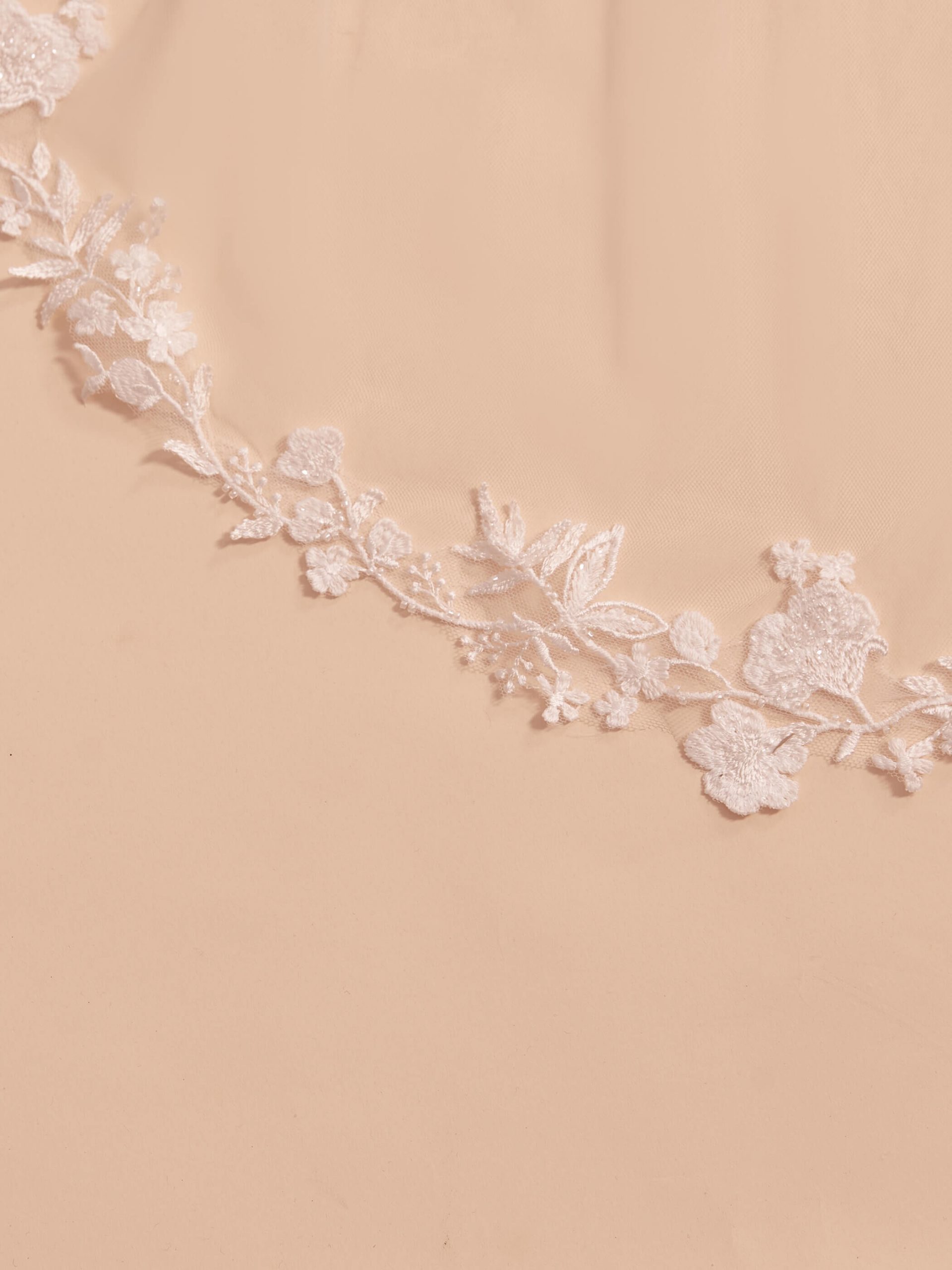 bianco-evento-bridal-veil-s413-_2_.jpg