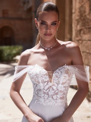 bianco-evento-bridal-top-e473-_1_.jpg