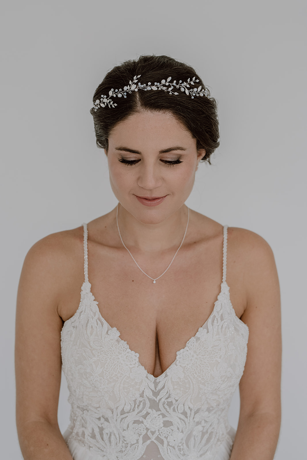 Headpiece Lana_ Halskette Sanna.jpg